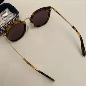 Stella & Dot Wesley Sunglasses - Tortoise Stella & Dot | Accessories | Stella Dot Wesley Cat Eye  main image 2